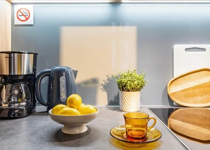 Mokotowska Near Us Embassy By Mia Warsaw